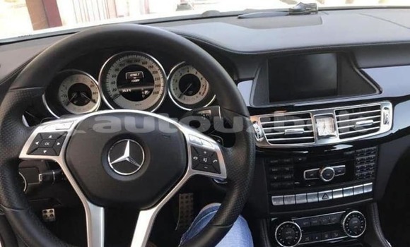 Buy Used Mercedes-Benz CLS-klasse White Car in Tashkent in Toskent Buy Used Mercedes-Benz CLS-klasse White Car in Tashkent in Toskent