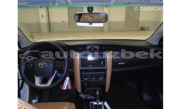 Buy Import Toyota Fortuner White Car in Import - Dubai in Andijon Buy Import Toyota Fortuner White Car in Import - Dubai in Andijon