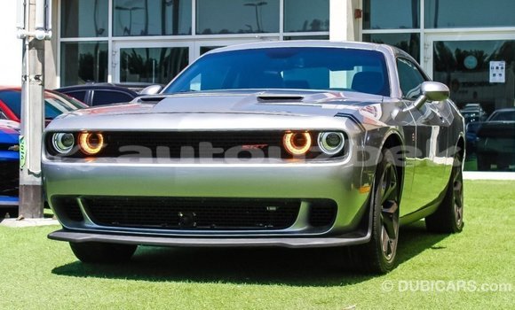 Buy Import Dodge Challenger Other Car in Import - Dubai in Andijon Buy Import Dodge Challenger Other Car in Import - Dubai in Andijon