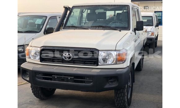 Buy Import Toyota Land Cruiser White Car in Import - Dubai in Andijon Buy Import Toyota Land Cruiser White Car in Import - Dubai in Andijon