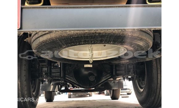 Buy Import Mitsubishi Carisma White Car in Import - Dubai in Andijon Buy Import Mitsubishi Carisma White Car in Import - Dubai in Andijon