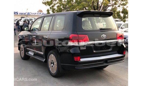 Buy Import Toyota Land Cruiser Black Car in Import - Dubai in Andijon Buy Import Toyota Land Cruiser Black Car in Import - Dubai in Andijon
