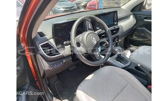 Buy Import Kia Carens Other Car in Import - Dubai in Andijon Buy Import Kia Carens Other Car in Import - Dubai in Andijon