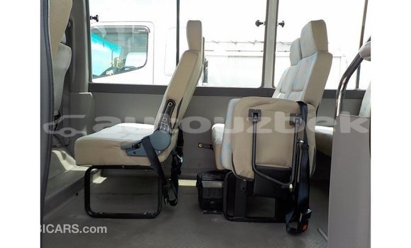 Buy Import Toyota Coaster White Car in Import - Dubai in Andijon Buy Import Toyota Coaster White Car in Import - Dubai in Andijon