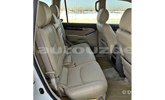 Buy Import Toyota Prado White Car in Import - Dubai in Andijon Buy Import Toyota Prado White Car in Import - Dubai in Andijon
