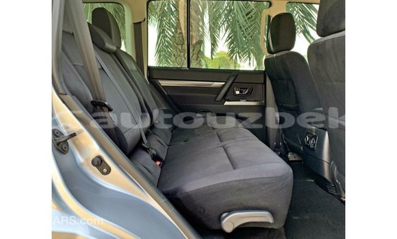 Buy Import Mitsubishi Pajero Other Car in Import - Dubai in Andijon Buy Import Mitsubishi Pajero Other Car in Import - Dubai in Andijon