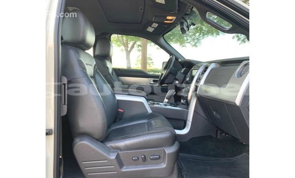 Buy Import Ford Club Wagon Beige Car in Import - Dubai in Andijon Buy Import Ford Club Wagon Beige Car in Import - Dubai in Andijon