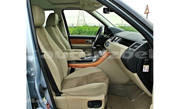 Buy Import Land Rover Range Rover Blue Car in Import - Dubai in Andijon Buy Import Land Rover Range Rover Blue Car in Import - Dubai in Andijon