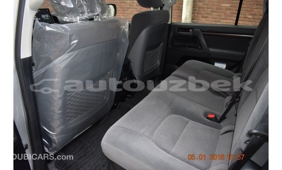 Buy Import Toyota Land Cruiser Other Car in Import - Dubai in Andijon Buy Import Toyota Land Cruiser Other Car in Import - Dubai in Andijon