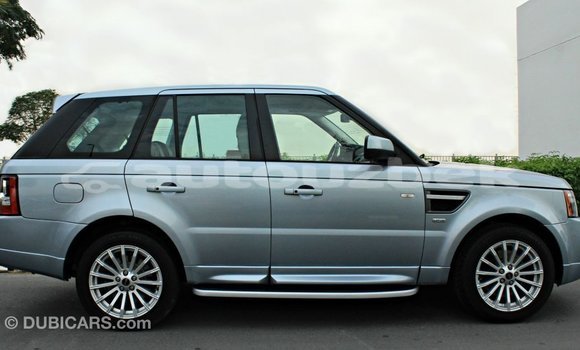 Buy Import Land Rover Range Rover Blue Car in Import - Dubai in Andijon Buy Import Land Rover Range Rover Blue Car in Import - Dubai in Andijon