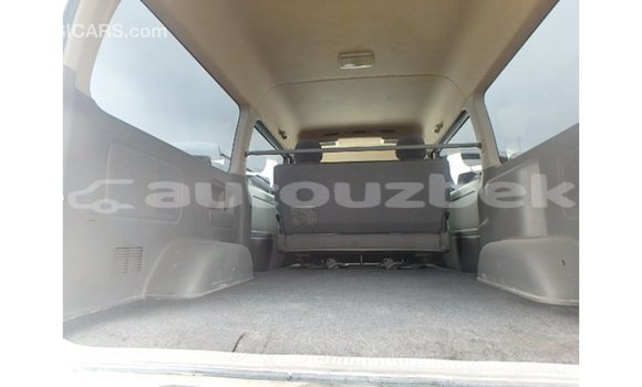Buy Import Toyota Regius White Car in Import - Dubai in Andijon Buy Import Toyota Regius White Car in Import - Dubai in Andijon