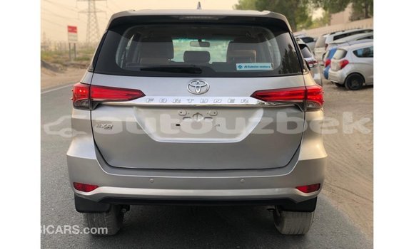 Buy Import Toyota Fortuner Other Car in Import - Dubai in Andijon Buy Import Toyota Fortuner Other Car in Import - Dubai in Andijon