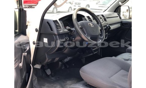 Buy Import Toyota Hiace White Car in Import - Dubai in Andijon Buy Import Toyota Hiace White Car in Import - Dubai in Andijon