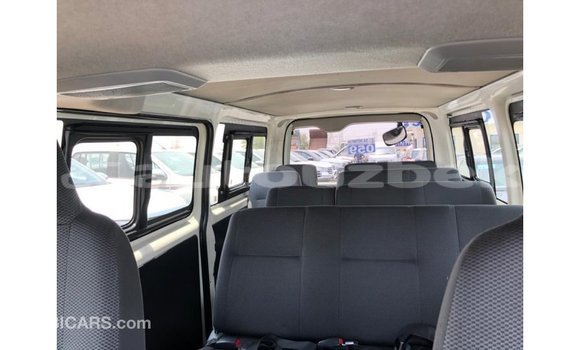 Buy Import Toyota Hiace White Car in Import - Dubai in Andijon Buy Import Toyota Hiace White Car in Import - Dubai in Andijon