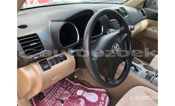 Buy Import Toyota Highlander Blue Car in Import - Dubai in Andijon Buy Import Toyota Highlander Blue Car in Import - Dubai in Andijon