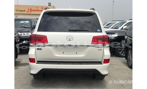 Buy Import Toyota Land Cruiser White Car in Import - Dubai in Andijon Buy Import Toyota Land Cruiser White Car in Import - Dubai in Andijon