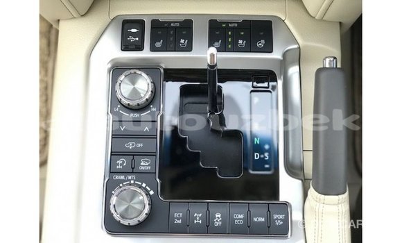 Buy Import Toyota Land Cruiser White Car in Import - Dubai in Andijon Buy Import Toyota Land Cruiser White Car in Import - Dubai in Andijon