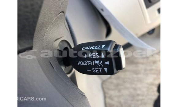 Buy Import Toyota Land Cruiser White Car in Import - Dubai in Andijon Buy Import Toyota Land Cruiser White Car in Import - Dubai in Andijon