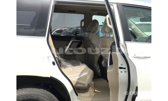 Buy Import Toyota Prado White Car in Import - Dubai in Andijon Buy Import Toyota Prado White Car in Import - Dubai in Andijon