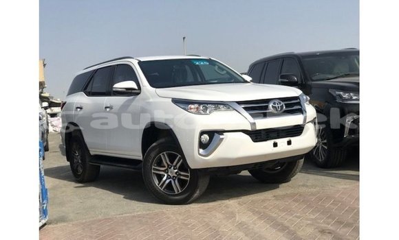 Buy Import Toyota Fortuner White Car in Import - Dubai in Andijon Buy Import Toyota Fortuner White Car in Import - Dubai in Andijon