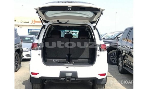 Buy Import Toyota Fortuner White Car in Import - Dubai in Andijon Buy Import Toyota Fortuner White Car in Import - Dubai in Andijon