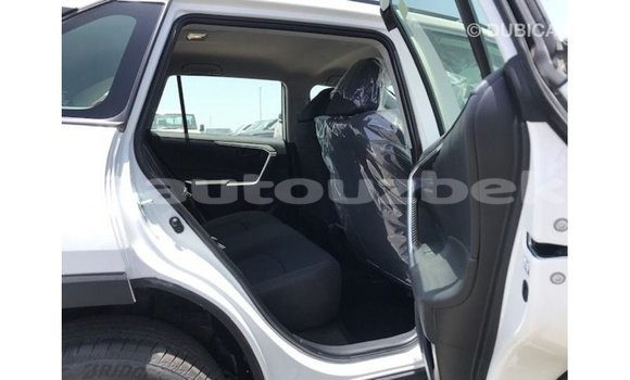 Buy Import Toyota 4Runner White Car in Import - Dubai in Andijon Buy Import Toyota 4Runner White Car in Import - Dubai in Andijon