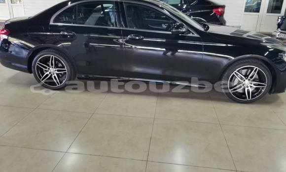 Buy Used Mercedes-Benz E-klasse Black Car in Tashkent in Toskent Buy Used Mercedes-Benz E-klasse Black Car in Tashkent in Toskent