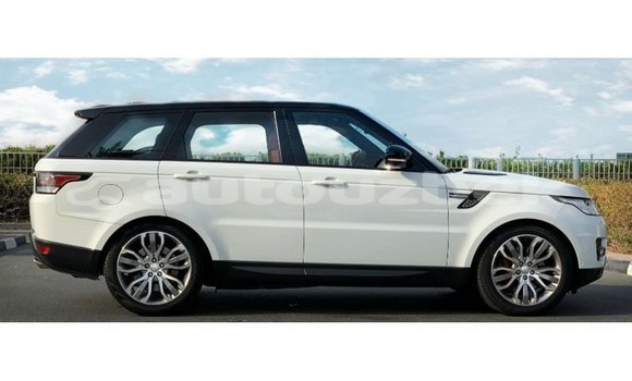 Buy Import Land Rover Range Rover White Car in Import - Dubai in Andijon Buy Import Land Rover Range Rover White Car in Import - Dubai in Andijon