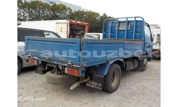 Buy Import Toyota Dyna Blue Car in Import - Dubai in Andijon Buy Import Toyota Dyna Blue Car in Import - Dubai in Andijon