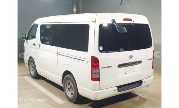 Buy Import Toyota Hiace White Car in Import - Dubai in Andijon Buy Import Toyota Hiace White Car in Import - Dubai in Andijon
