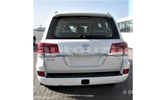 Buy Import Toyota Land Cruiser White Car in Import - Dubai in Andijon Buy Import Toyota Land Cruiser White Car in Import - Dubai in Andijon