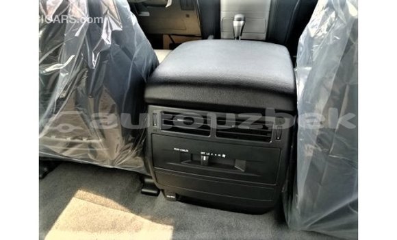 Buy Import Toyota Land Cruiser White Car in Import - Dubai in Andijon Buy Import Toyota Land Cruiser White Car in Import - Dubai in Andijon