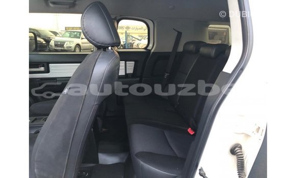 Buy Import Toyota FJ Cruiser White Car in Import - Dubai in Andijon Buy Import Toyota FJ Cruiser White Car in Import - Dubai in Andijon