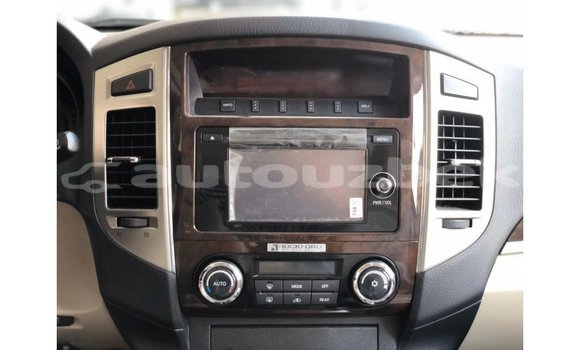Buy Import Mitsubishi Pajero Other Car in Import - Dubai in Andijon Buy Import Mitsubishi Pajero Other Car in Import - Dubai in Andijon