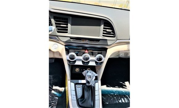 Buy Import Hyundai Elantra White Car in Import - Dubai in Andijon Buy Import Hyundai Elantra White Car in Import - Dubai in Andijon