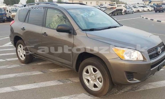 Buy Import Toyota 4Runner Brown Car in Import - Dubai in Andijon Buy Import Toyota 4Runner Brown Car in Import - Dubai in Andijon