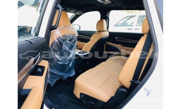 Buy Import Kia Carens White Car in Import - Dubai in Andijon Buy Import Kia Carens White Car in Import - Dubai in Andijon