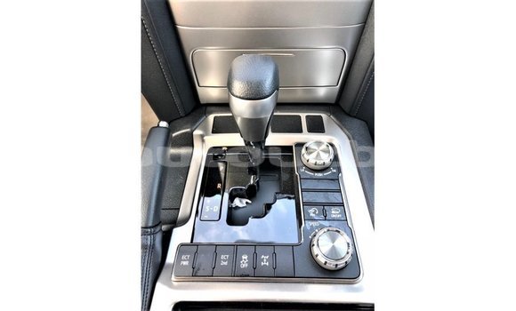 Buy Import Toyota Land Cruiser Other Car in Import - Dubai in Andijon Buy Import Toyota Land Cruiser Other Car in Import - Dubai in Andijon