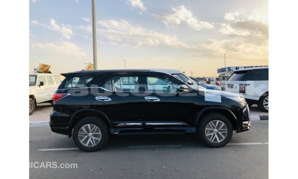 Buy Import Toyota Fortuner Black Car in Import - Dubai in Andijon Buy Import Toyota Fortuner Black Car in Import - Dubai in Andijon