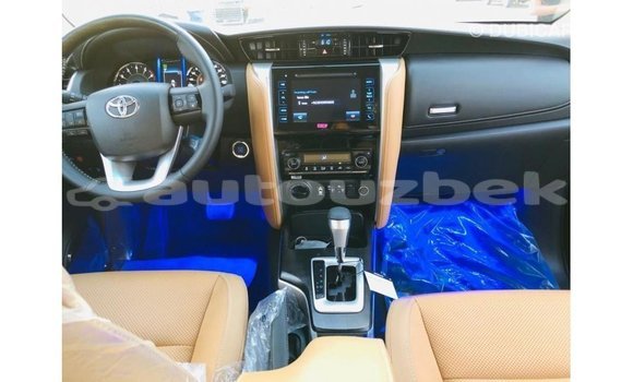 Buy Import Toyota Fortuner Black Car in Import - Dubai in Andijon Buy Import Toyota Fortuner Black Car in Import - Dubai in Andijon