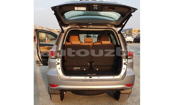 Buy Import Toyota Fortuner Other Car in Import - Dubai in Andijon Buy Import Toyota Fortuner Other Car in Import - Dubai in Andijon