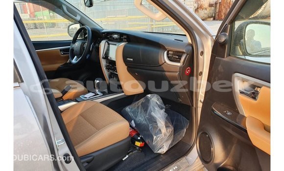 Buy Import Toyota Fortuner Other Car in Import - Dubai in Andijon Buy Import Toyota Fortuner Other Car in Import - Dubai in Andijon