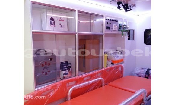 Buy Import Toyota Hiace White Car in Import - Dubai in Andijon Buy Import Toyota Hiace White Car in Import - Dubai in Andijon