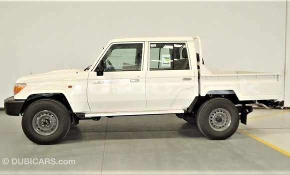 Buy Import Toyota Land Cruiser White Car in Import - Dubai in Andijon Buy Import Toyota Land Cruiser White Car in Import - Dubai in Andijon