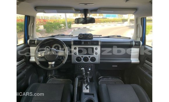 Buy Import Toyota FJ Cruiser Blue Car in Import - Dubai in Andijon Buy Import Toyota FJ Cruiser Blue Car in Import - Dubai in Andijon