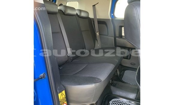 Buy Import Toyota FJ Cruiser Blue Car in Import - Dubai in Andijon Buy Import Toyota FJ Cruiser Blue Car in Import - Dubai in Andijon