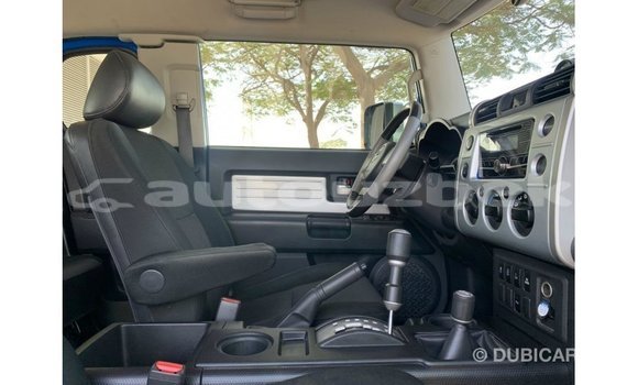 Buy Import Toyota FJ Cruiser Blue Car in Import - Dubai in Andijon Buy Import Toyota FJ Cruiser Blue Car in Import - Dubai in Andijon