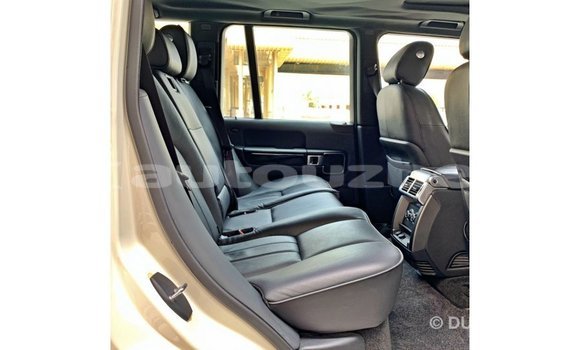 Buy Import Land Rover Range Rover White Car in Import - Dubai in Andijon Buy Import Land Rover Range Rover White Car in Import - Dubai in Andijon
