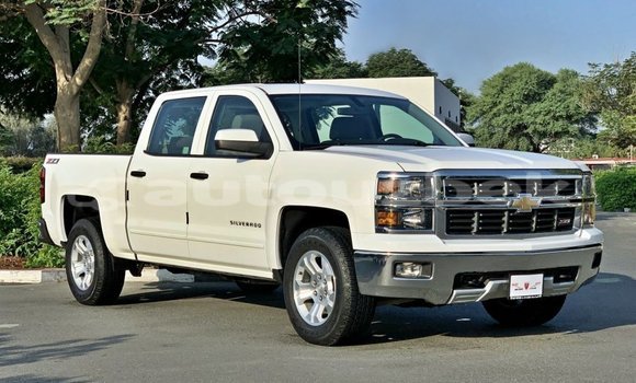 Buy Import Chevrolet Silverado White Car in Import - Dubai in Andijon Buy Import Chevrolet Silverado White Car in Import - Dubai in Andijon