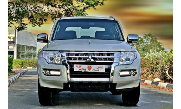 Buy Import Mitsubishi Pajero White Car in Import - Dubai in Andijon Buy Import Mitsubishi Pajero White Car in Import - Dubai in Andijon
